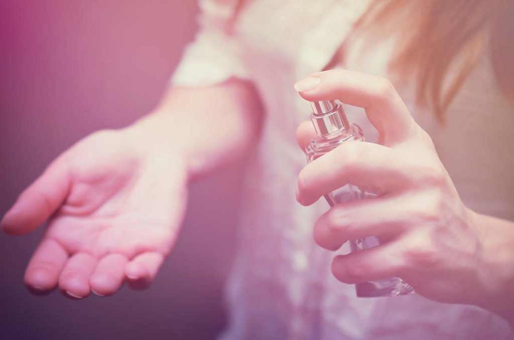 Perfume and Emotions: How to Use Fragrances to Adjust Your Mood