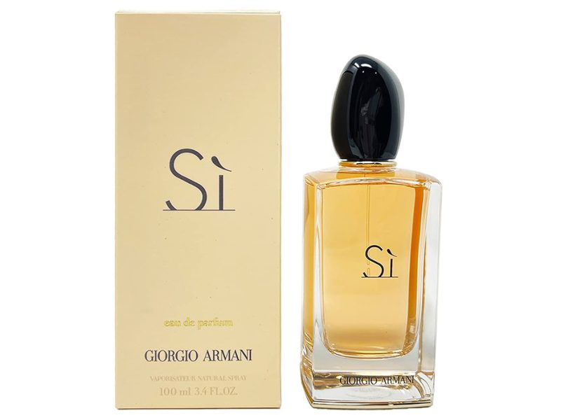 Essence of Refinement: Discover the Secrets of Oriental, Floral, and Woody Fragrance Experiences