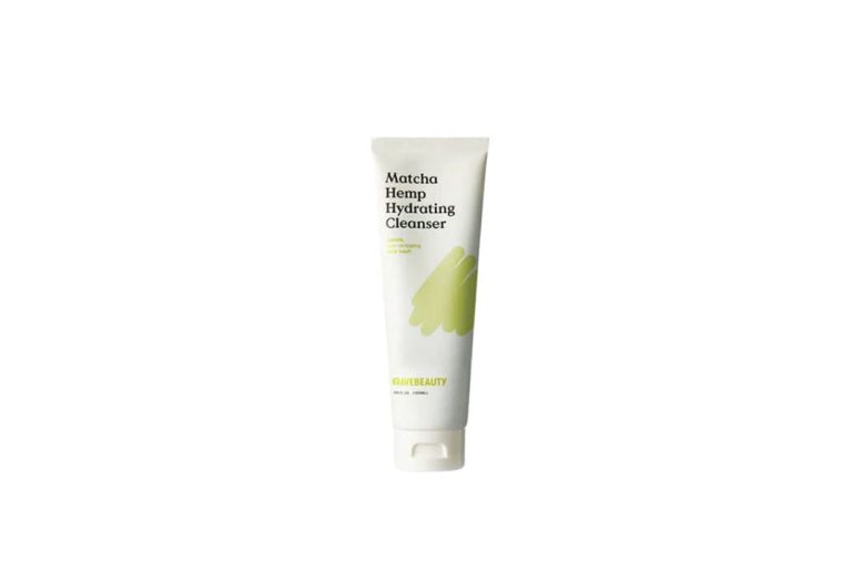 How to Deal With Breakouts: Skincare Tips for Clear, Smooth Skin