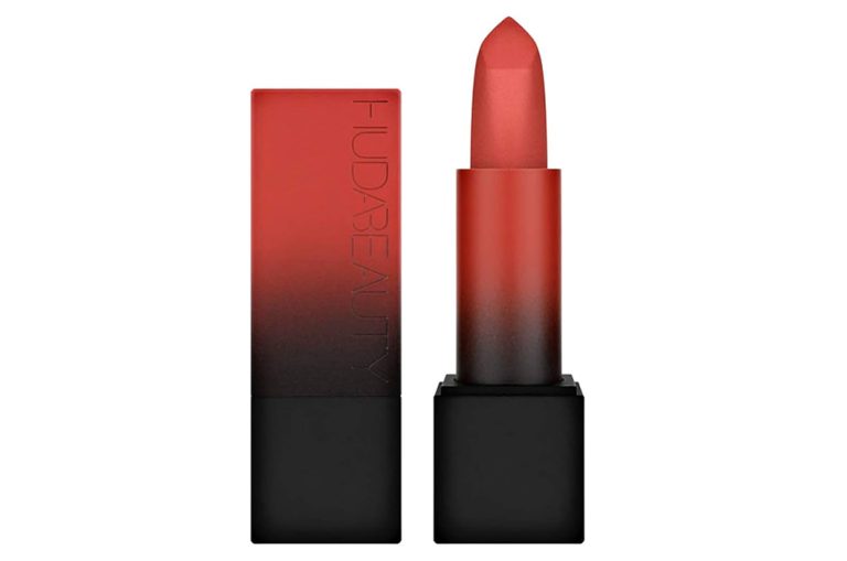 The Power of a Bold Lip: How to Choose the Perfect Shade for Every Mood