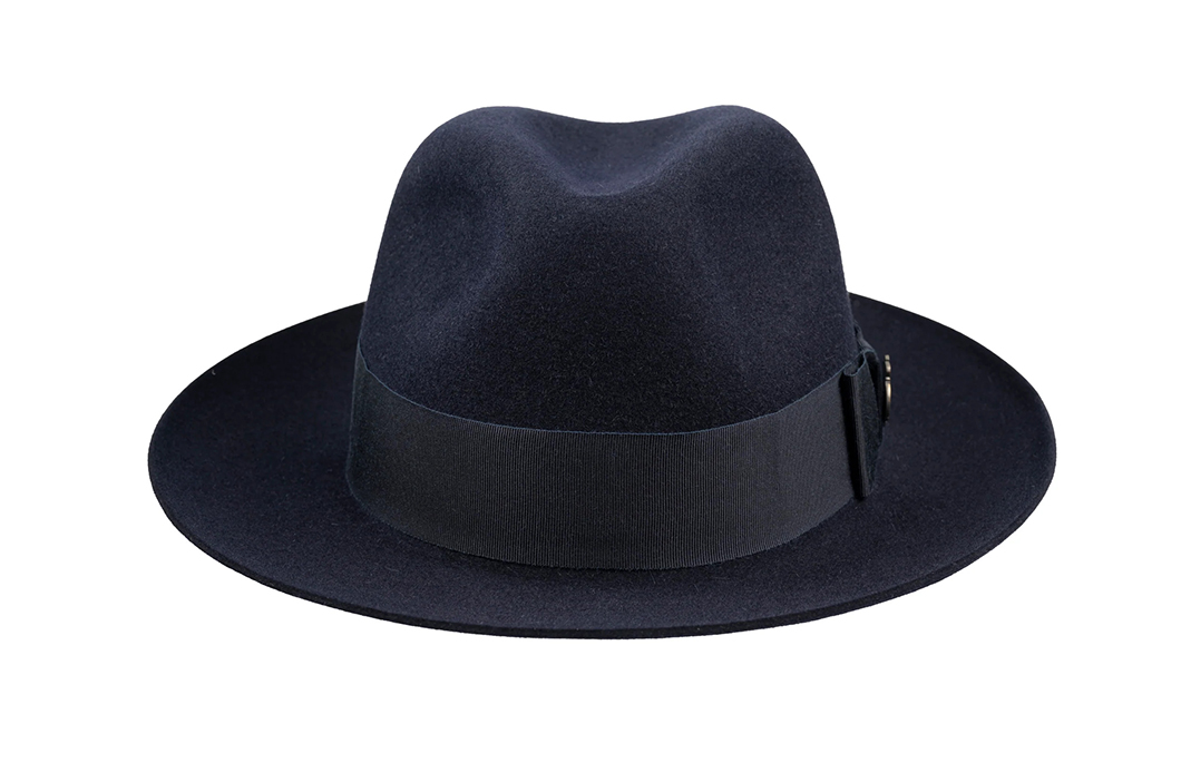 How to Style Hats: A Complete Guide to Wearing This Bold Accessory