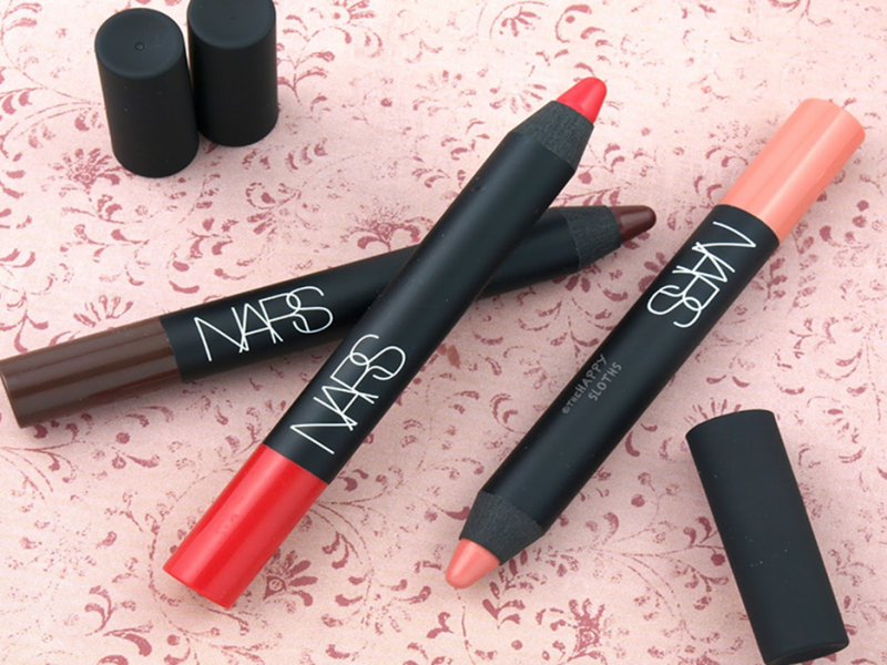 Lip Makeup Tips: How to Create the Perfect Lip Shape and Enhance Your Look